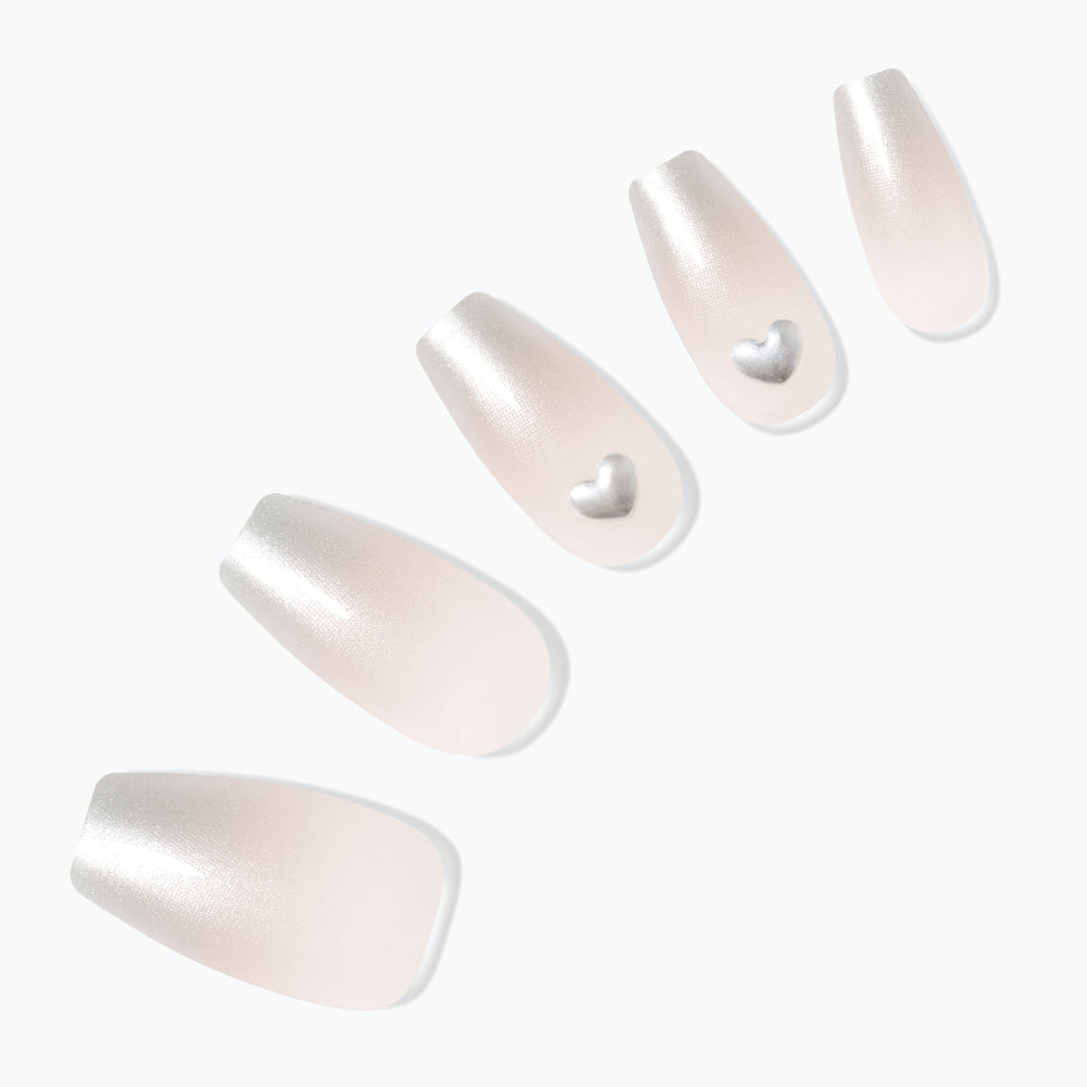 Sleek – DASHING DIVA JAPAN