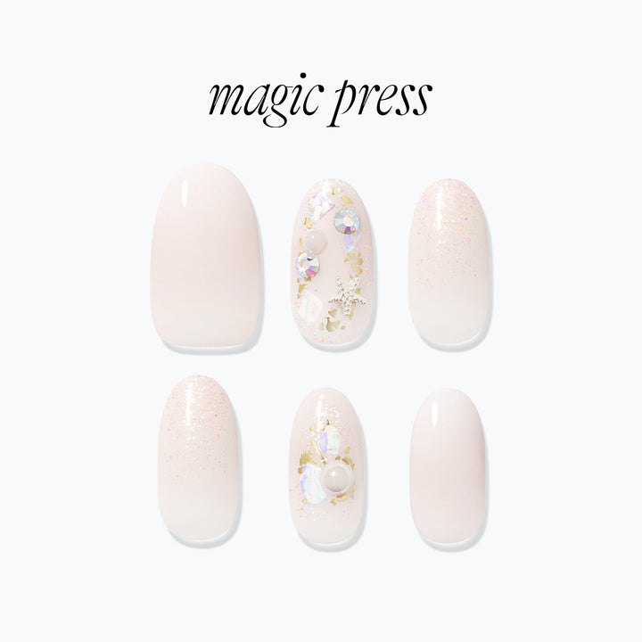 White Beach – DASHING DIVA JAPAN